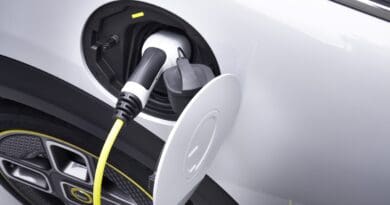 MINI-Electric-used-exterior-charging