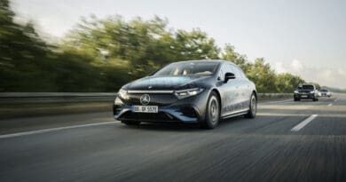 Mercedes-EQS-solid-state-battery