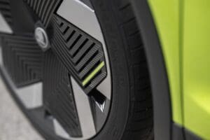 EV-wheel-size-Skoda-Elroq-vRS