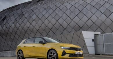 Vauxhall-Astra-PHEV