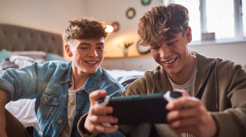 What could electric vehicles and online casinos possibly have in common? At first glance, almost nothing. One promises cleaner air, the other promises entertainment at the click of a button.