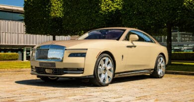 Rolls-Royce Spectre Bailey exterior