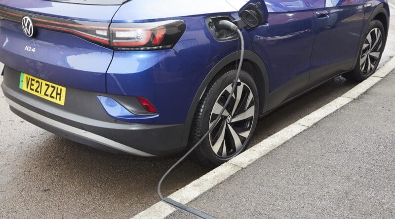 cross-pavement charging gully by Kerbocharge