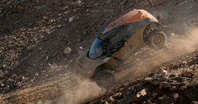 Jameel Motorsport delivered the perfect response to Saturday’s drama by topping qualifying for Race 2 of the 2025 Desert X Prix in Qiddiya City.