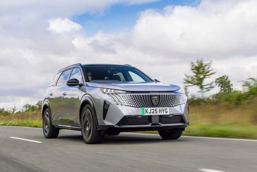 Peugeot-e-5008-GT-premium