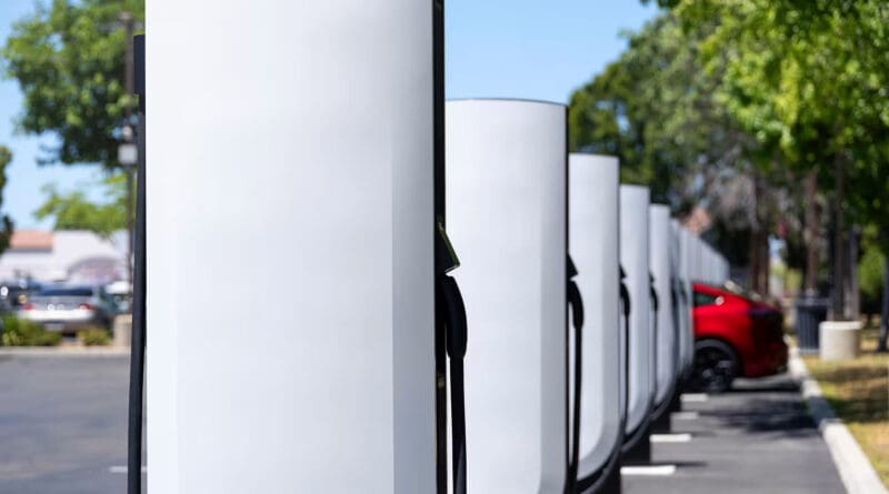 Tesla Supercharger for Business devices