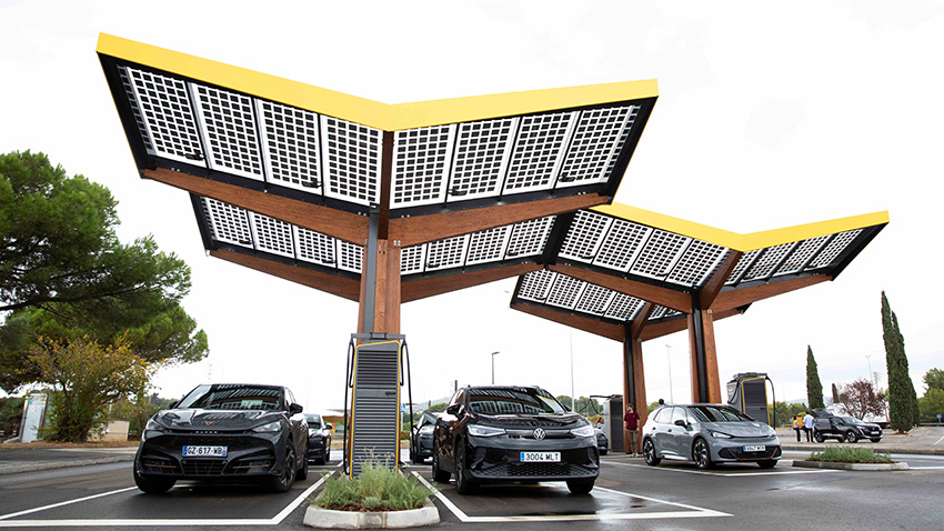 European EV charging operator Fastned has inaugurated its first two ultra-fast charging stations in Spain, marking a major step in its plan to create a seamless high-speed network spanning the continent.
