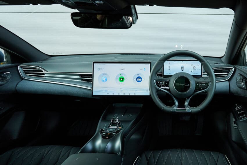 BYD-Seal-interior-EV-Chinese