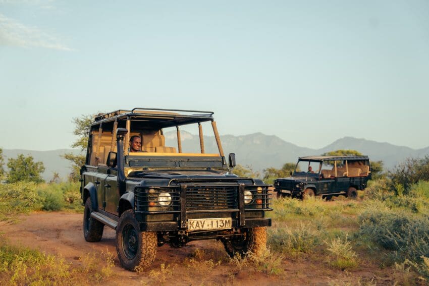 Electrogenic Safari Land Rover Defender in Kenya