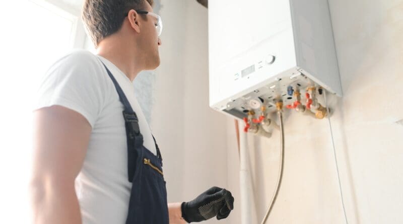 Heating your house in the UK is becoming increasingly costly. Gas is expensive. It is unbearably cold in the winter. And it is difficult for most people to keep pace.