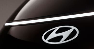hyundai logo