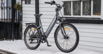 When I first saw the spec sheet for the Engwe P275 SE — torque‑sensor motor, hydraulic brakes, integrated lights, mudguards and a sturdy rear rack — all for just a whisker over £1,000 — I admit I was sceptical.