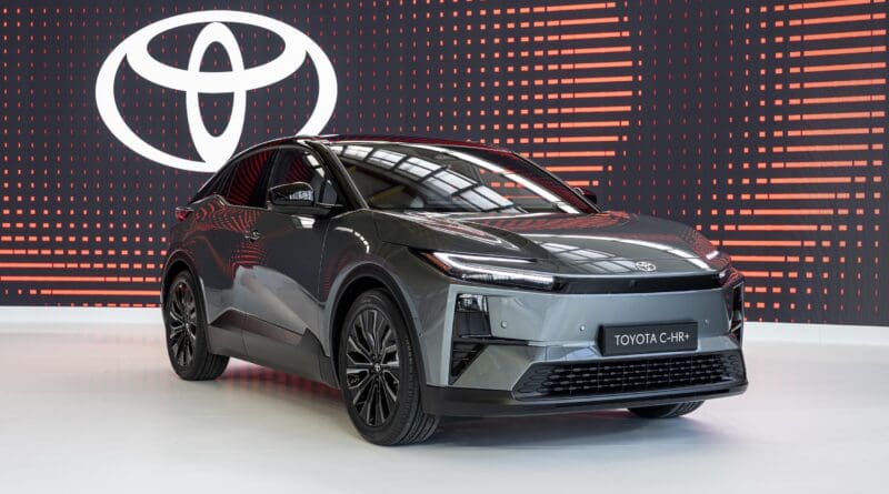 Toyota C-HR+